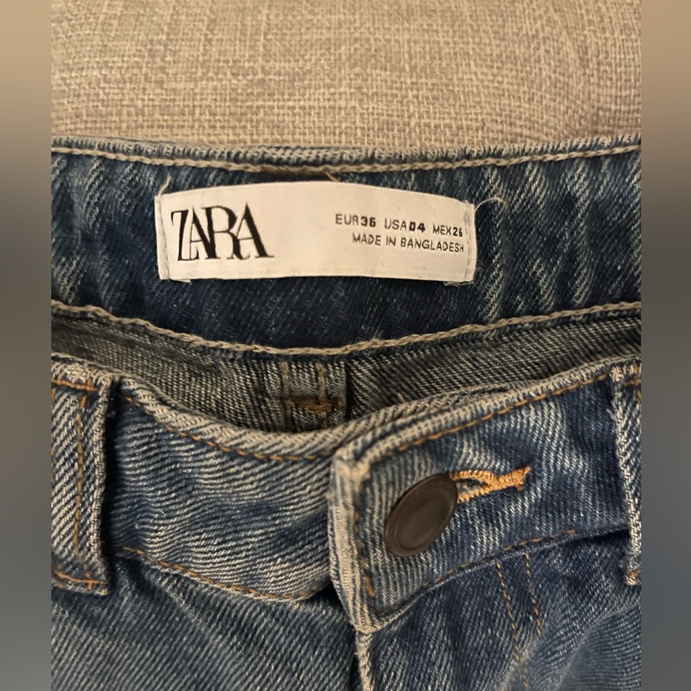Zara ankle denim jeans never work size 4